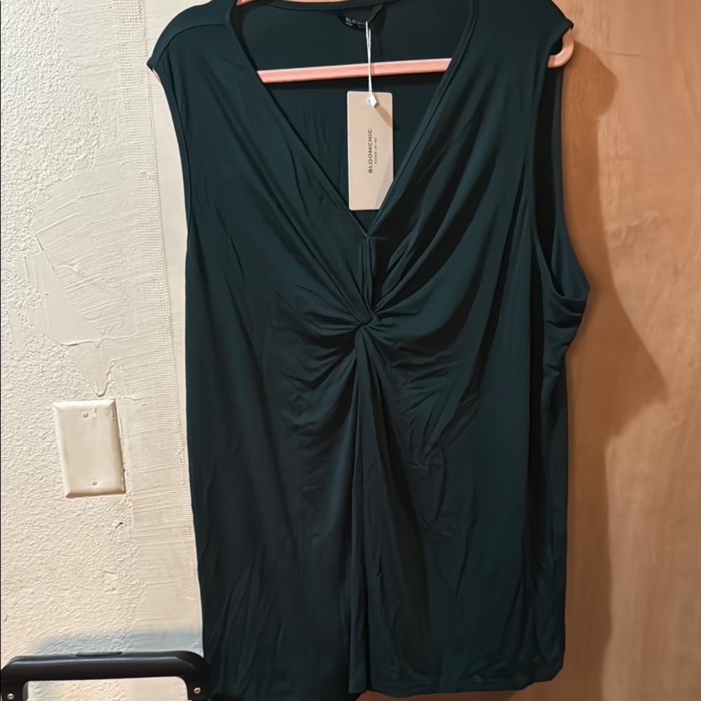 BloomChic Green Sleeveless Top